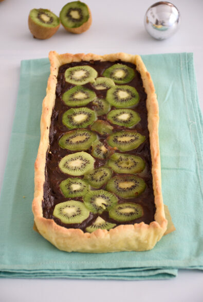 Crostata con cioccolato e kiwi