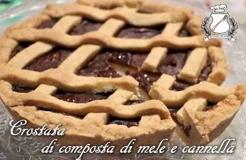 Crostata con composta di mele e cannella
