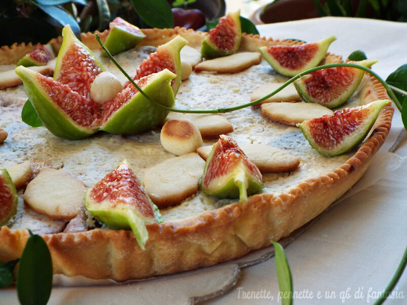 Crostata con crema di ricotta ai fichi