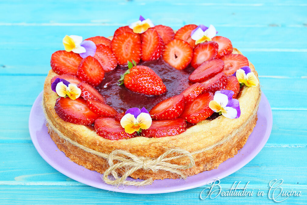 Crostata con crema di ricotta e fragole