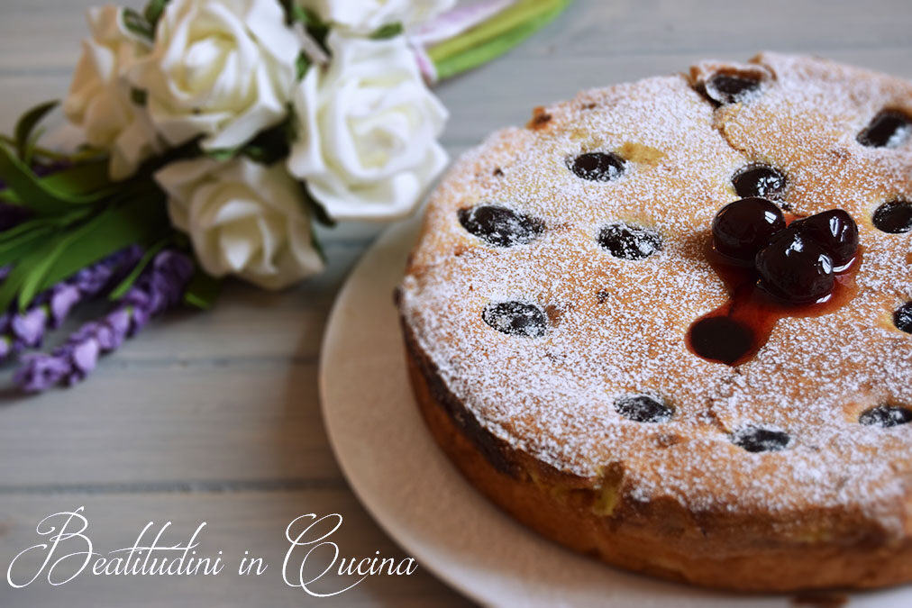 Crostata con crema frangipane e amarene