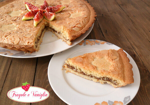 Crostata con crema frangipane e confettura di fichi