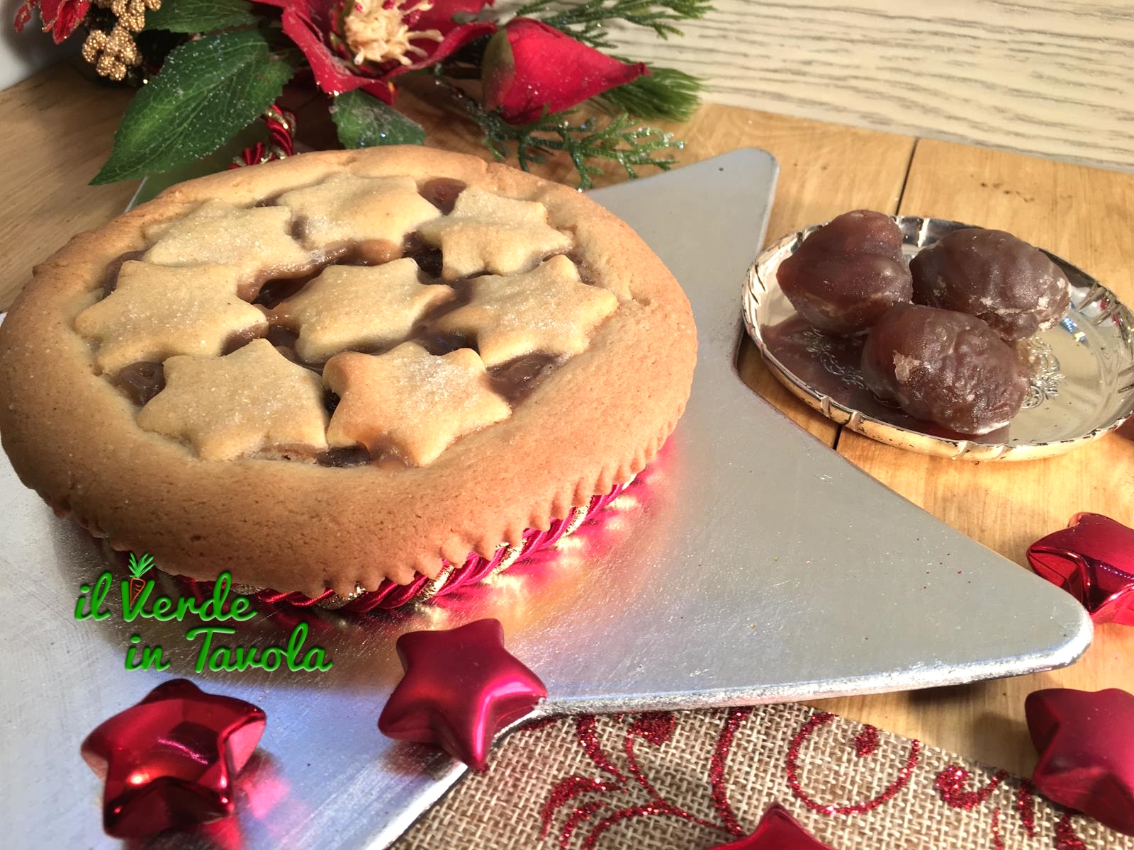 Crostata con frolla speziata, marron glaces e crema di marroni