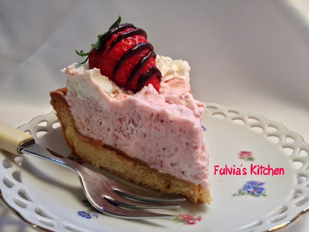 Crostata con mousse di fragole