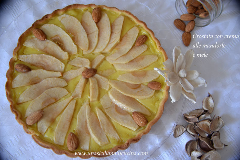 Crostata crema alle mandorle e mele