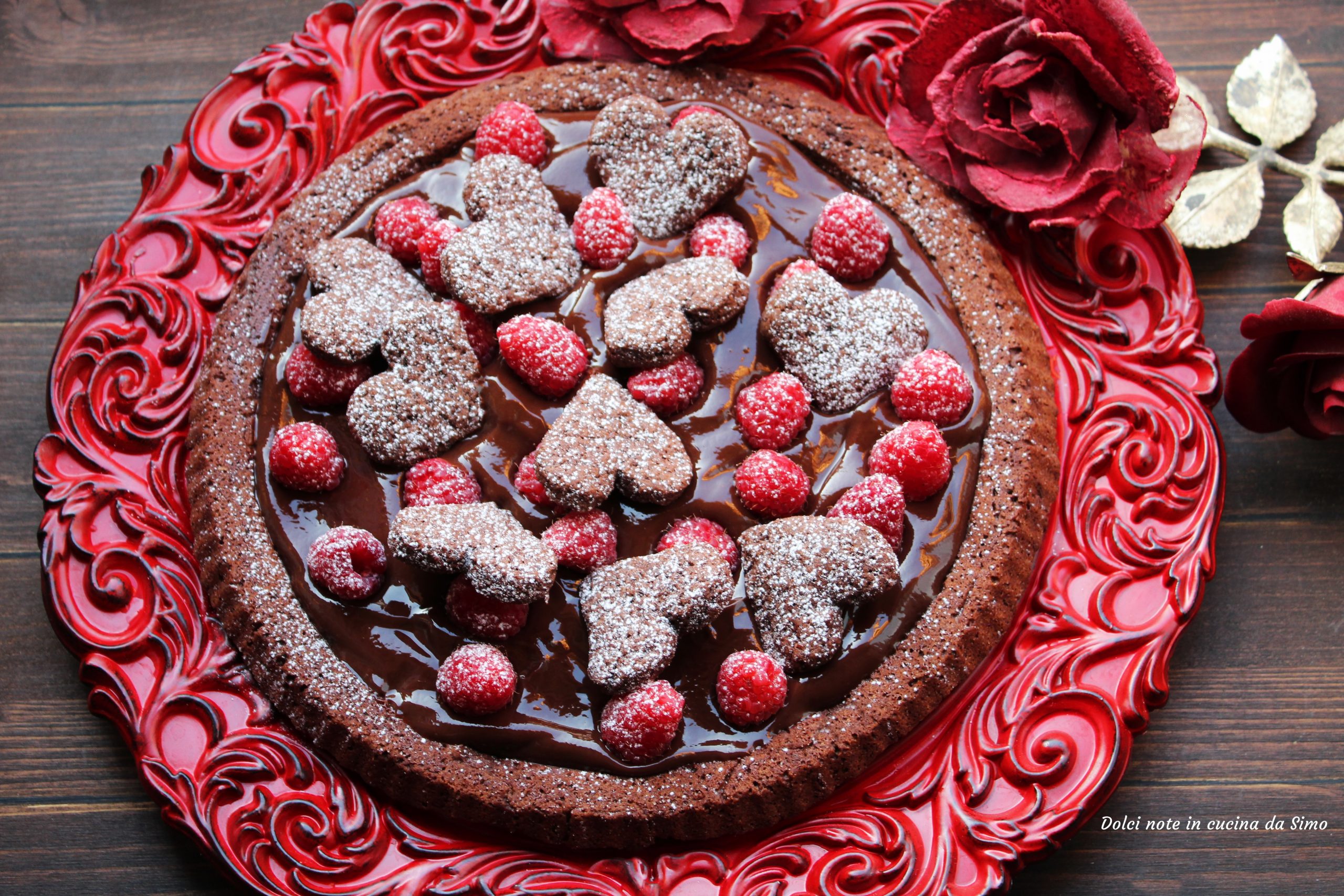 Crostata di cuori e lamponi