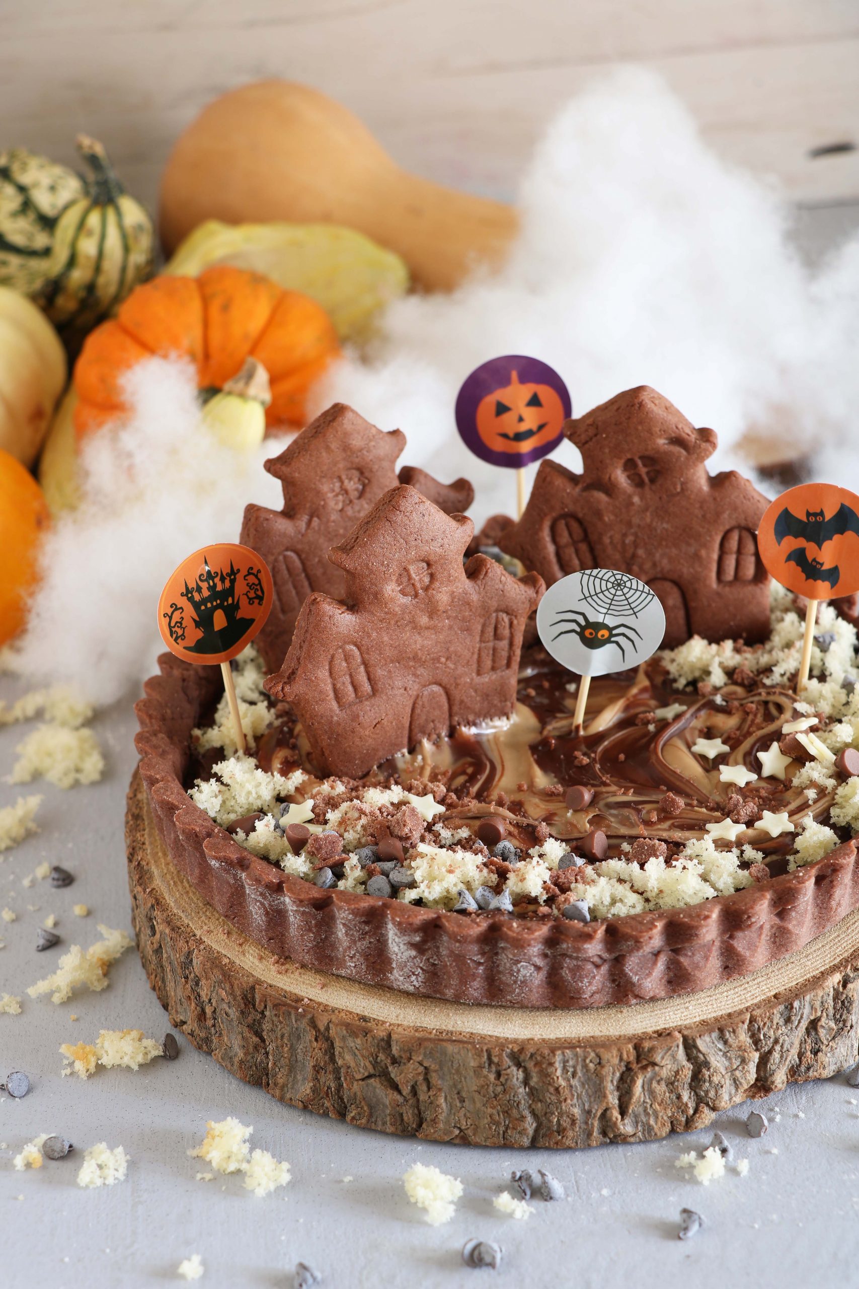 Crostata di halloween con doppia nocciolata