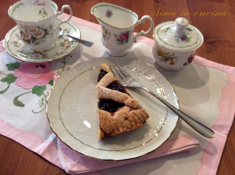 Crostata di marmellata di prugne