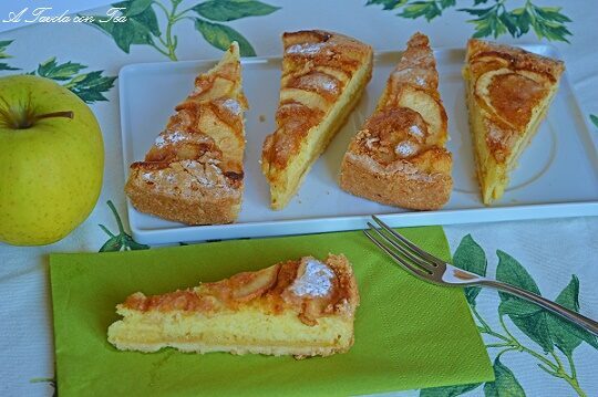 Crostata di mele con crema pasticcera