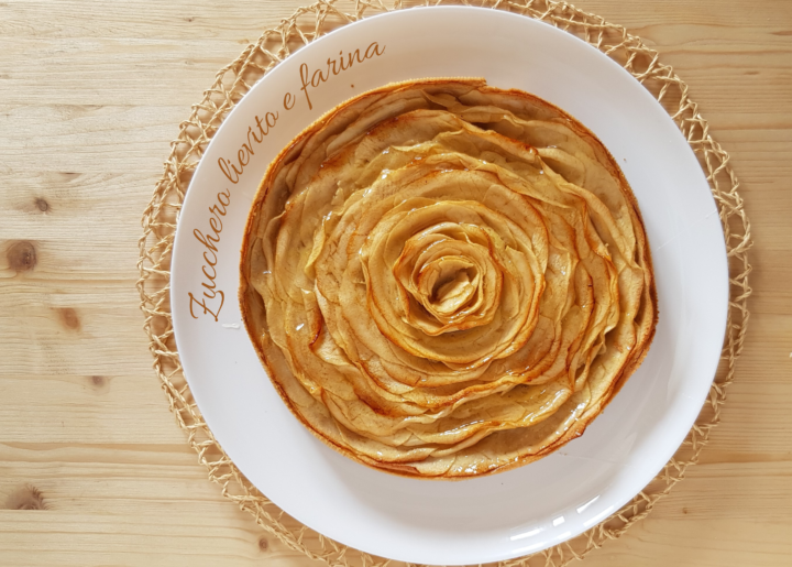 Crostata di mele con frangipane alle mandorle