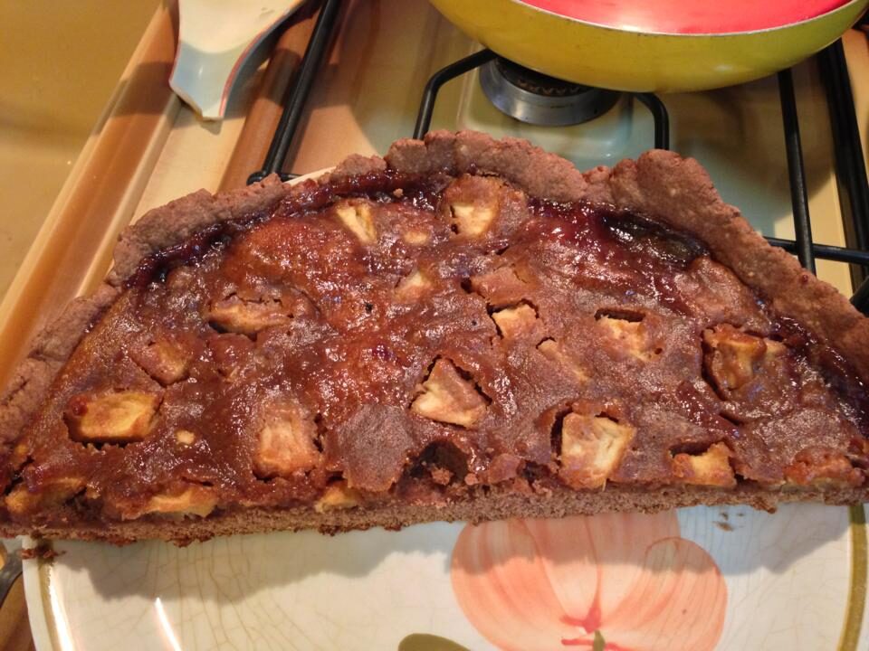 CROSTATA DI MELE E AMARETTI