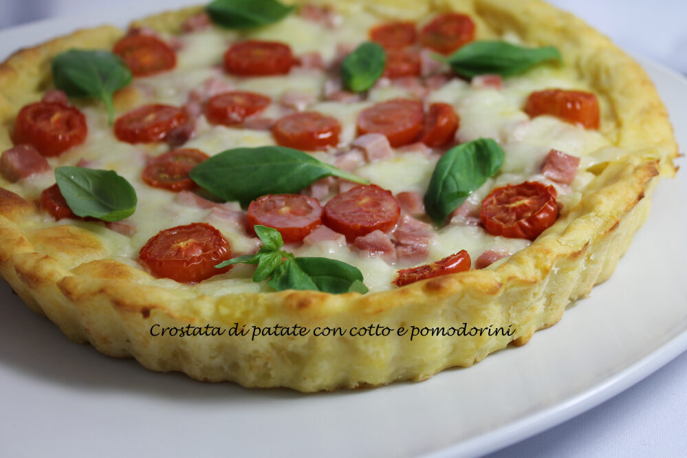 Crostata di patate cotto e pomodorini