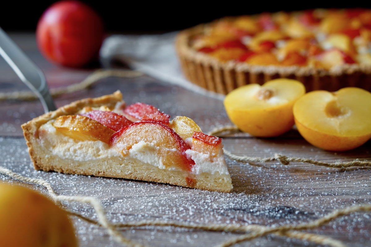 Crostata di ricotta e susine