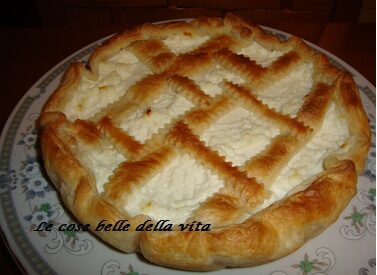 Crostata di sfoglia con la ricotta
