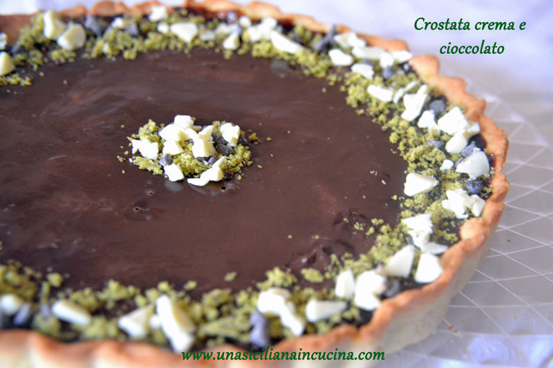 Crostata fredda con crema e cioccolato