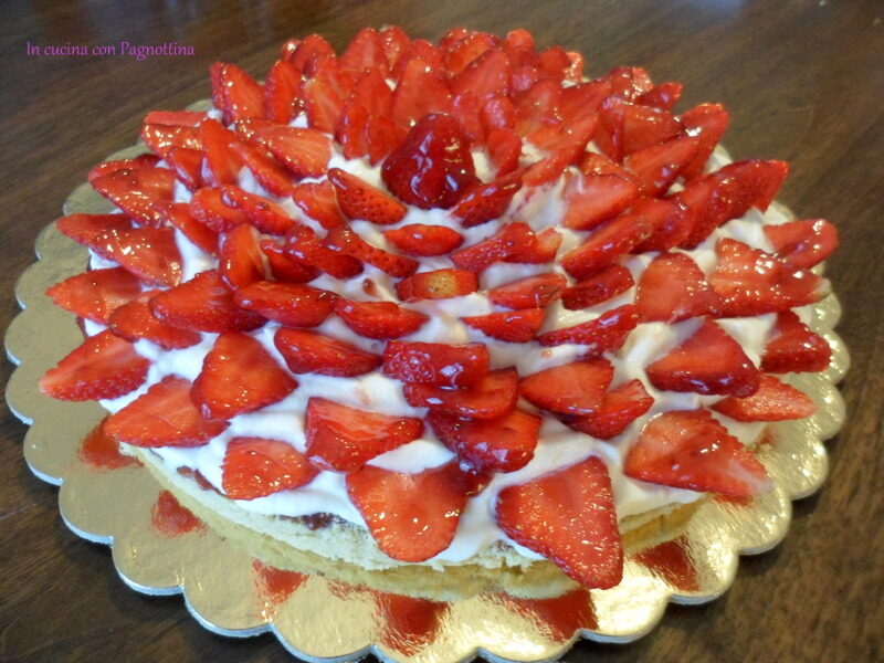 Crostata fredda con fragole (senza cottura)