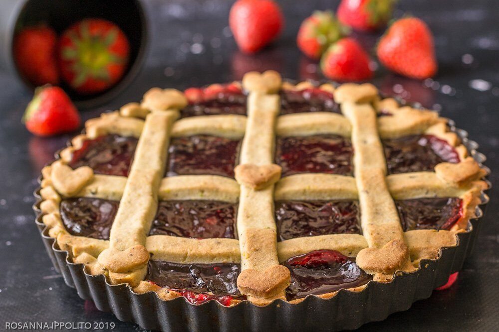 Crostata frolla al pistacchio e confettura