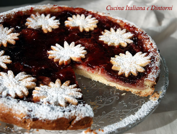 Crostata Margherita con fragole e ricotta
