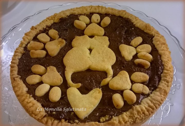 Crostata miciosa alla crema di nocciole