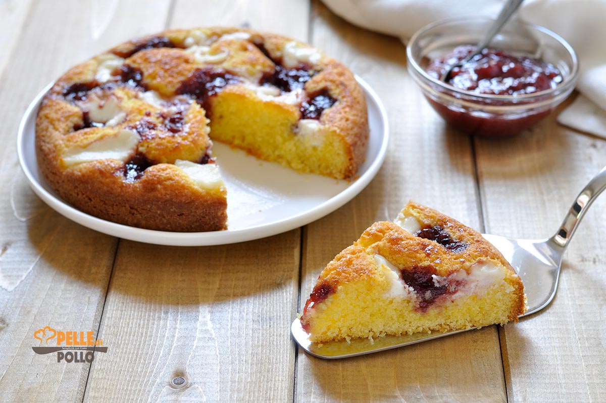 Crostata morbida con marmellata e ricotta