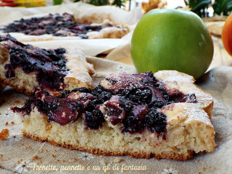Crostata morbida con more e mela smith