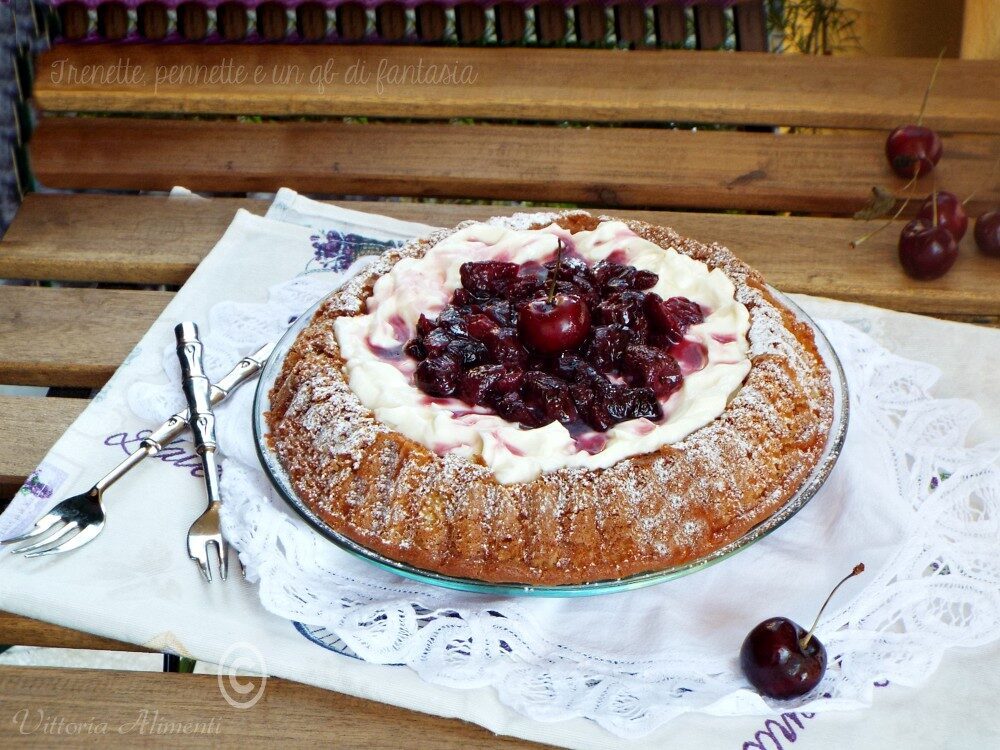 Crostata morbida crema mascarpone e ciliegie