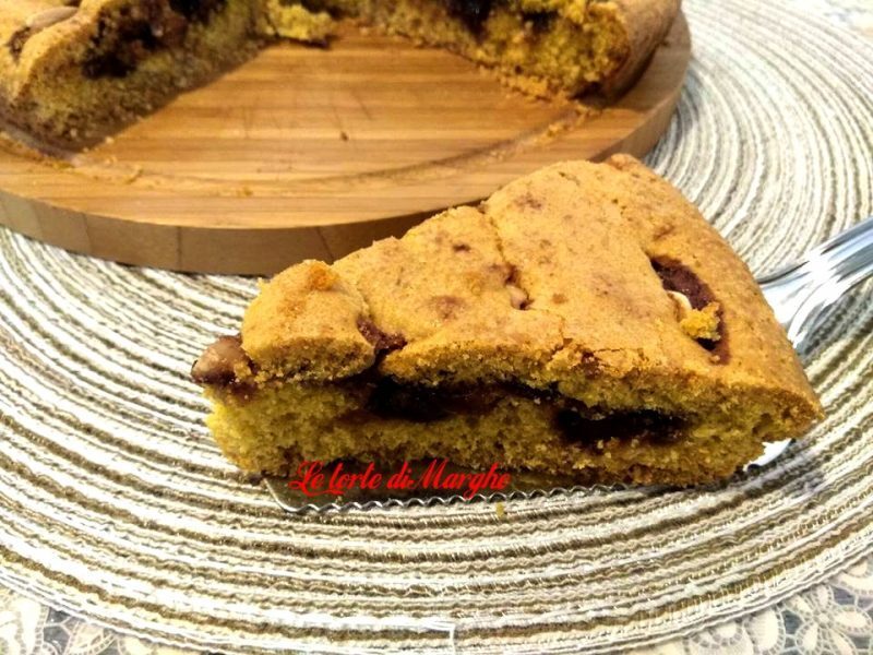 Crostata morbida gluten free con confettura di ciliegie