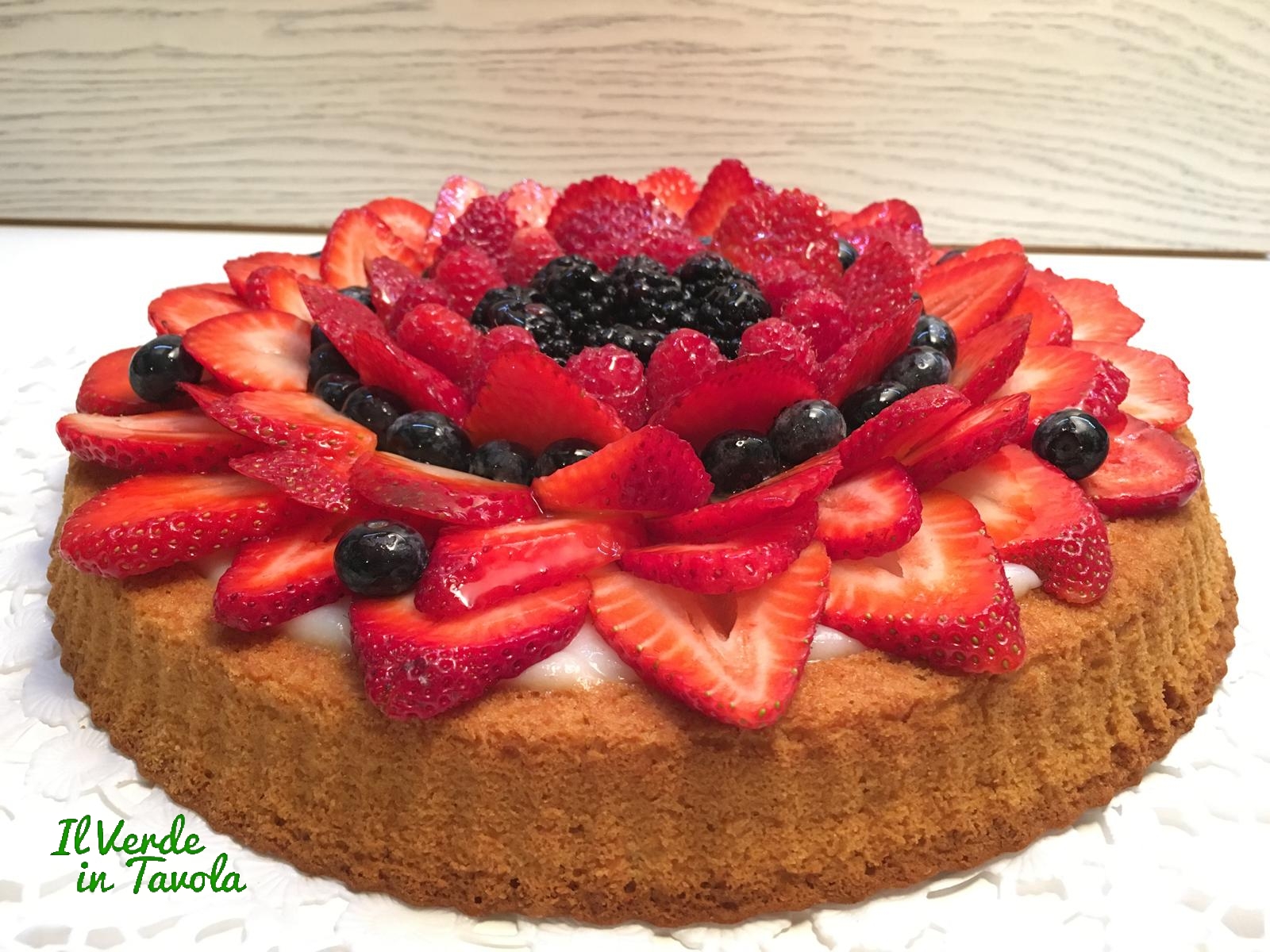Crostata morbida vegana ai frutti rossi