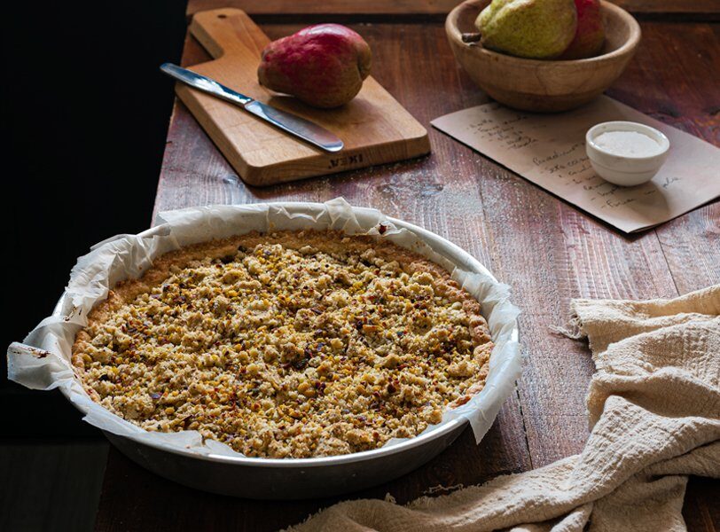 Crostata pere confettura e crumble
