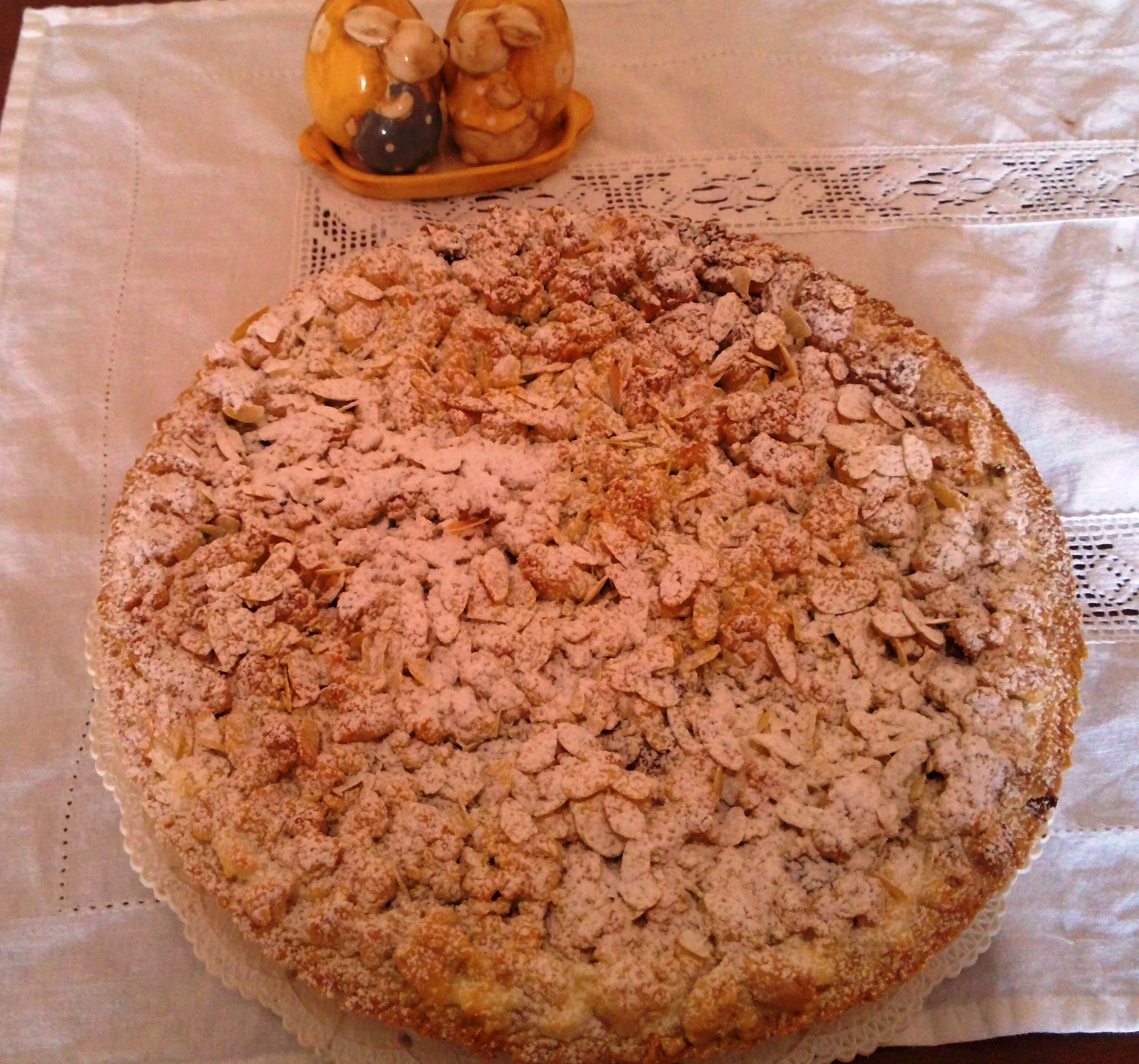 Crostata ricotta, amaretti e nutella