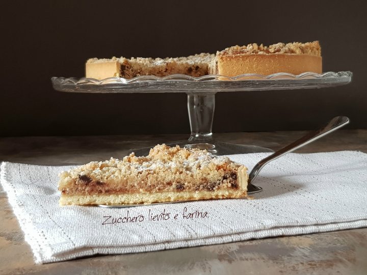 Crostata ricotta cioccolato e amaretti