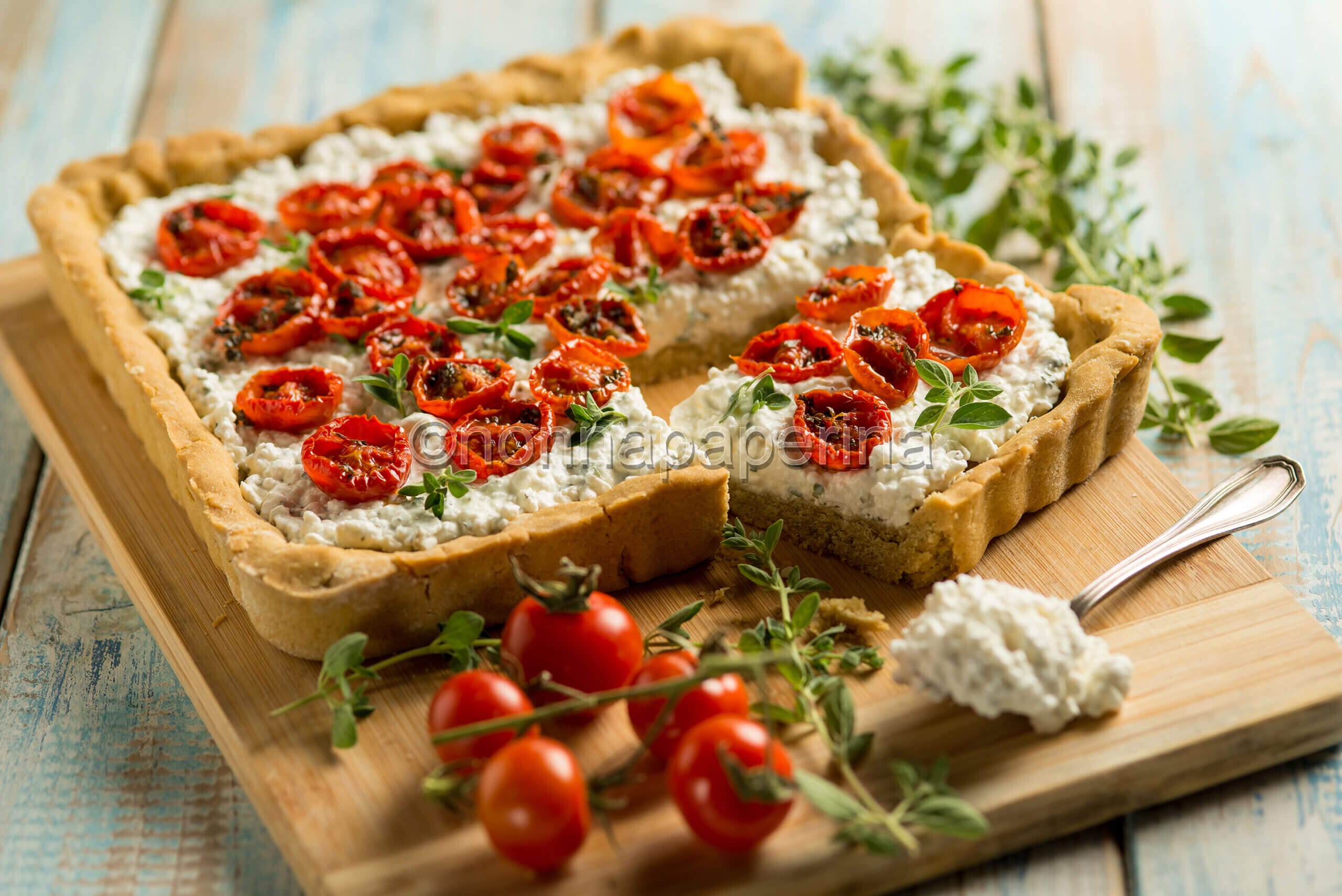 Crostata salata con fiocchi di latte, uno snack perfetto