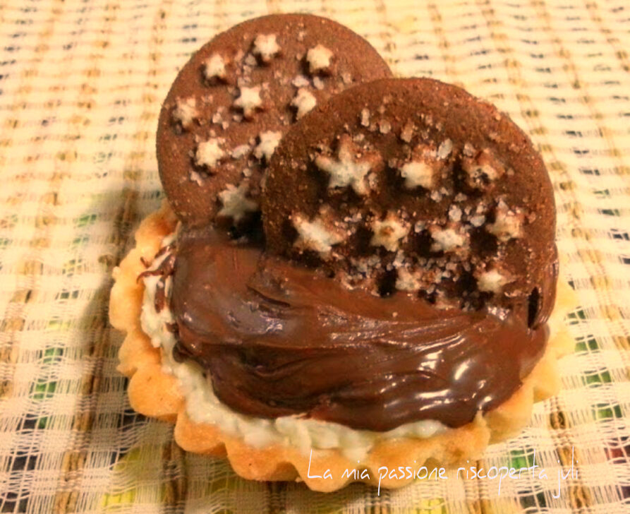 Crostatina alla crema e nutella