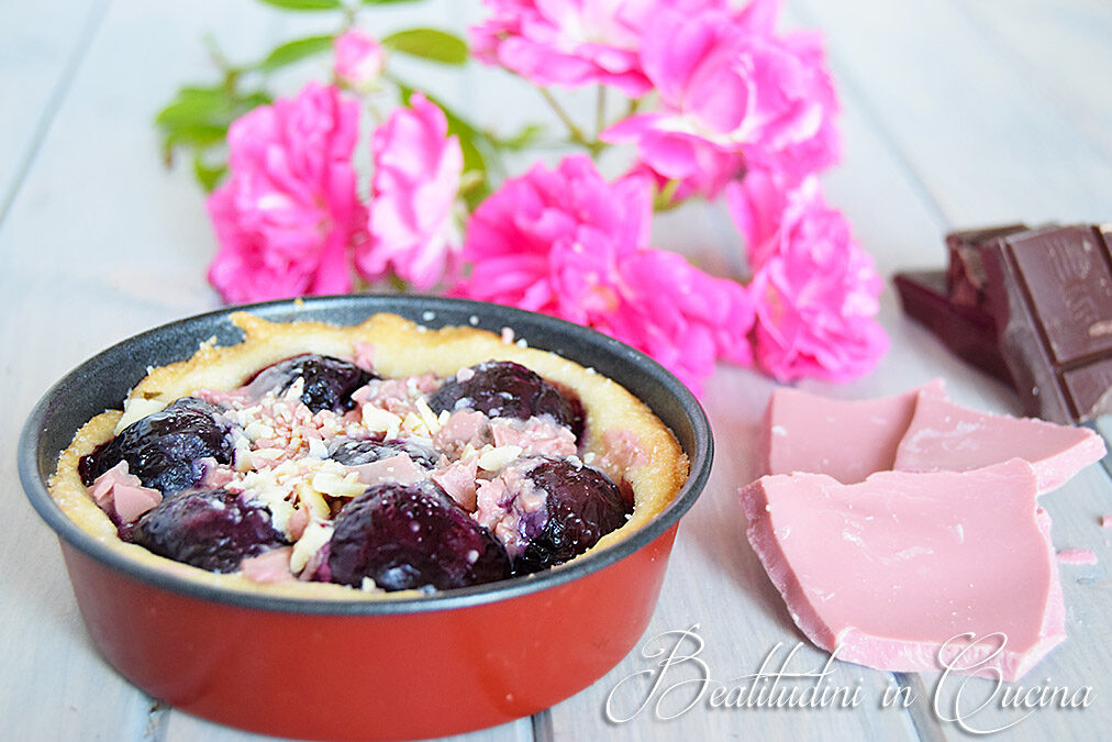 Crostatine alle ciliegie e ruby chocolate