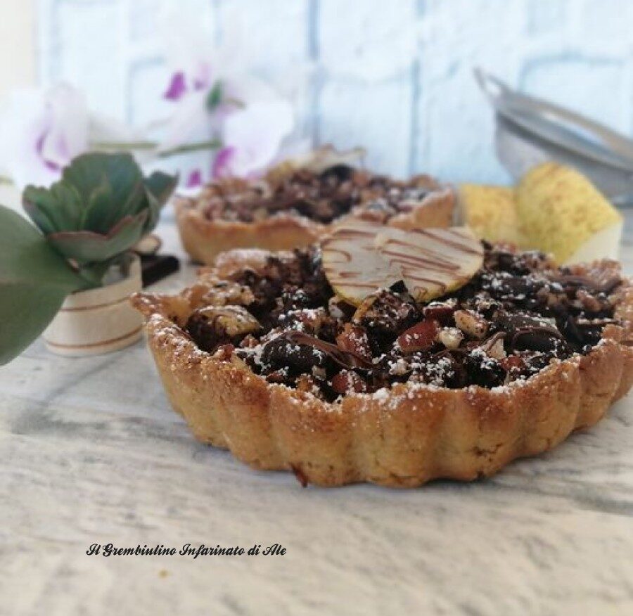 Crostatine di farro pere e cioccolato