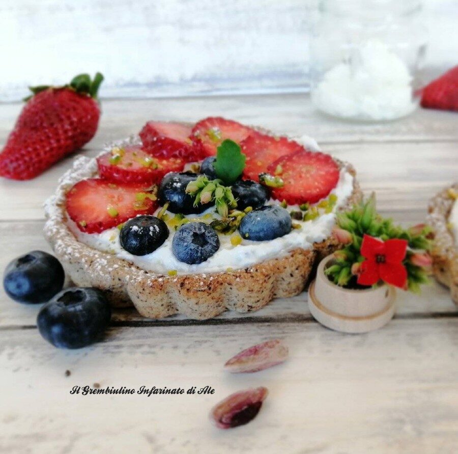 Crostatine di grano saraceno alla crema di yogurt