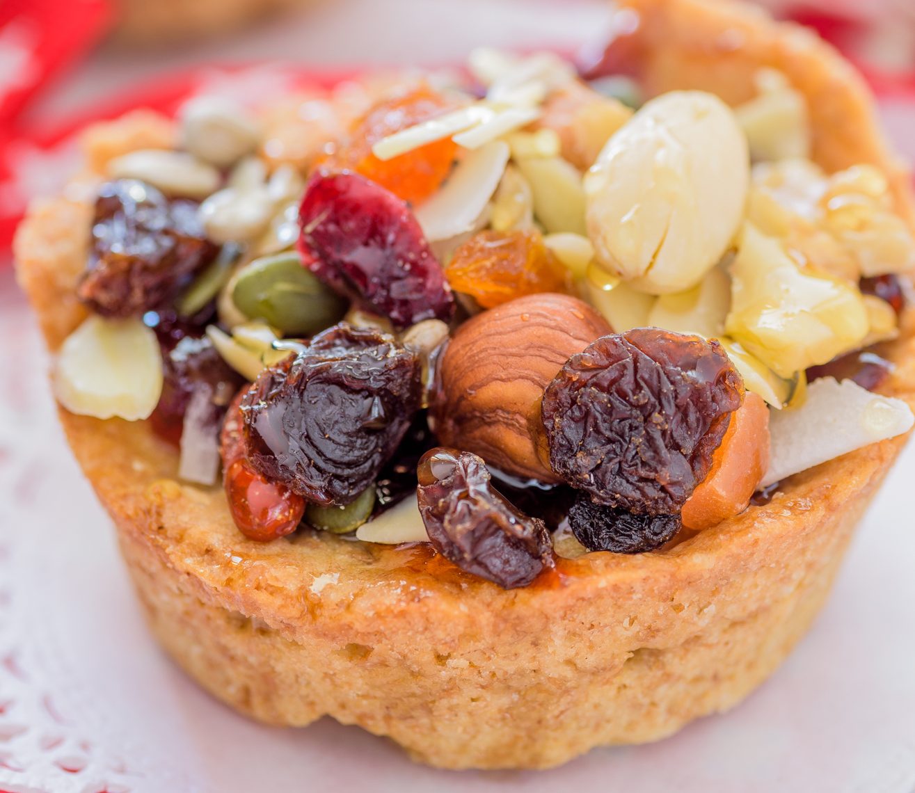 Crostatine integrali con frutta secca