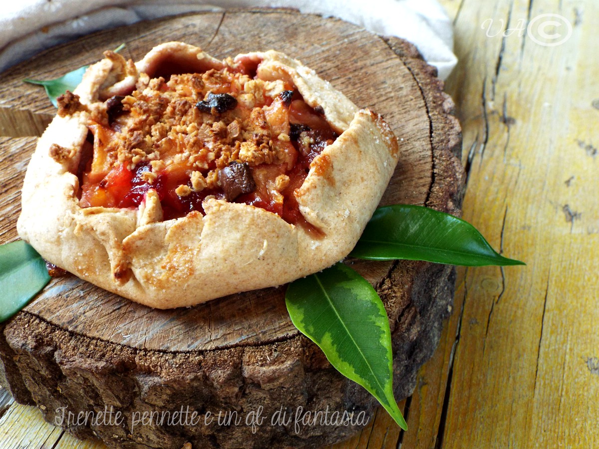 Crostatine rustiche mele e prugne
