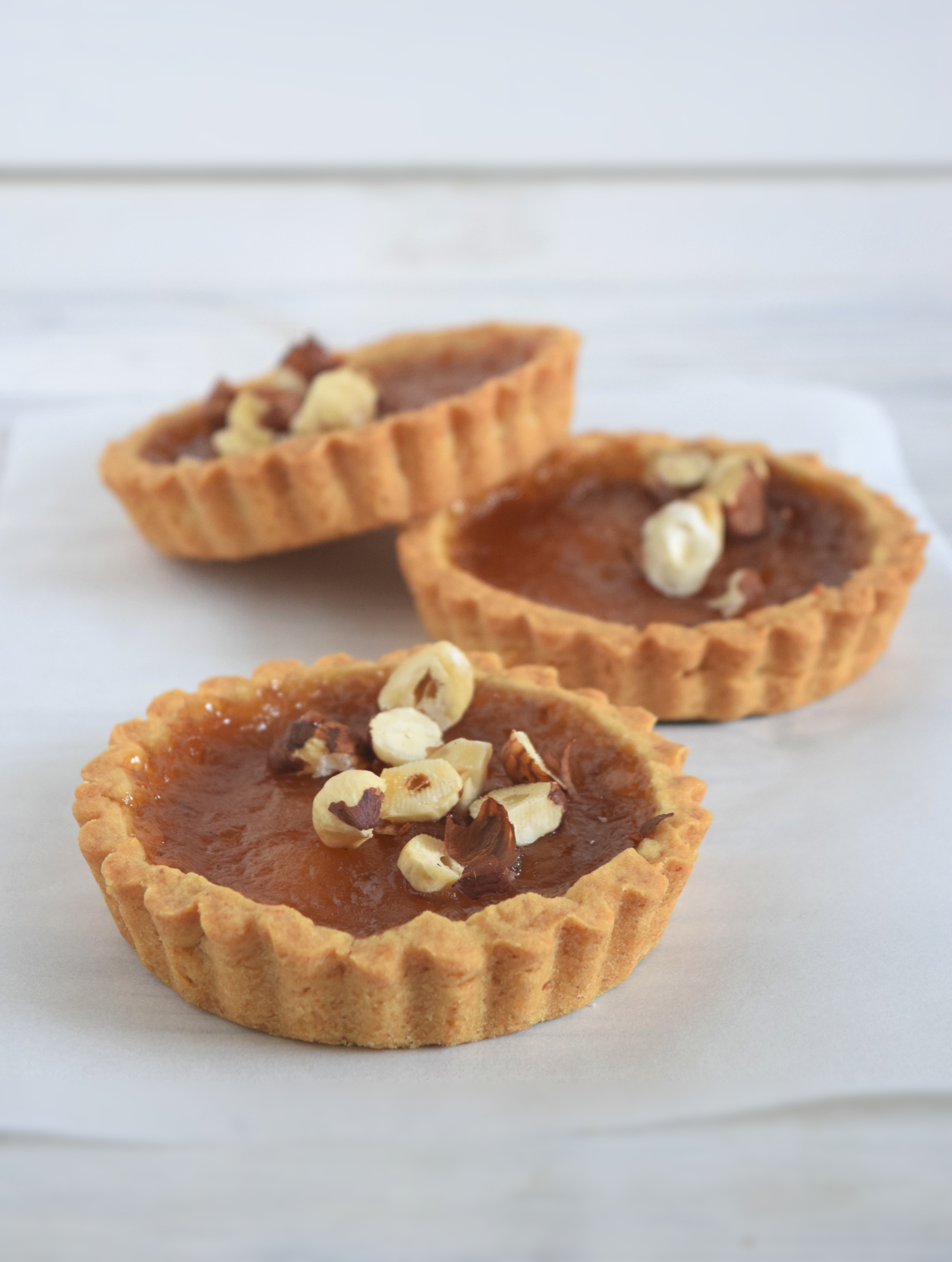Crostatine semintegrali alla marmellata di pere
