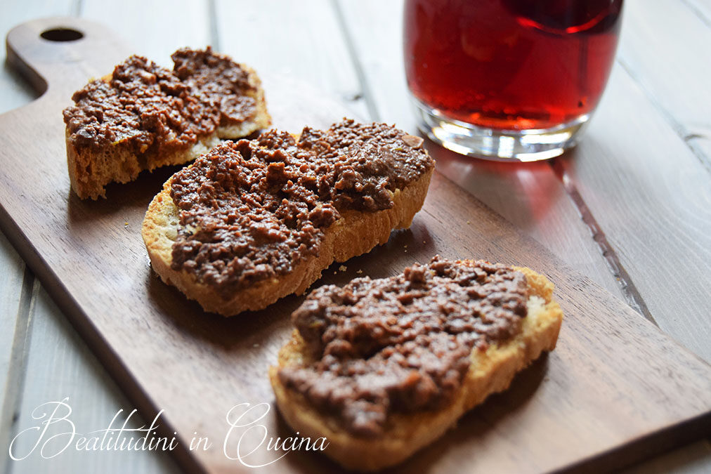 Crostini di fegatini toscani