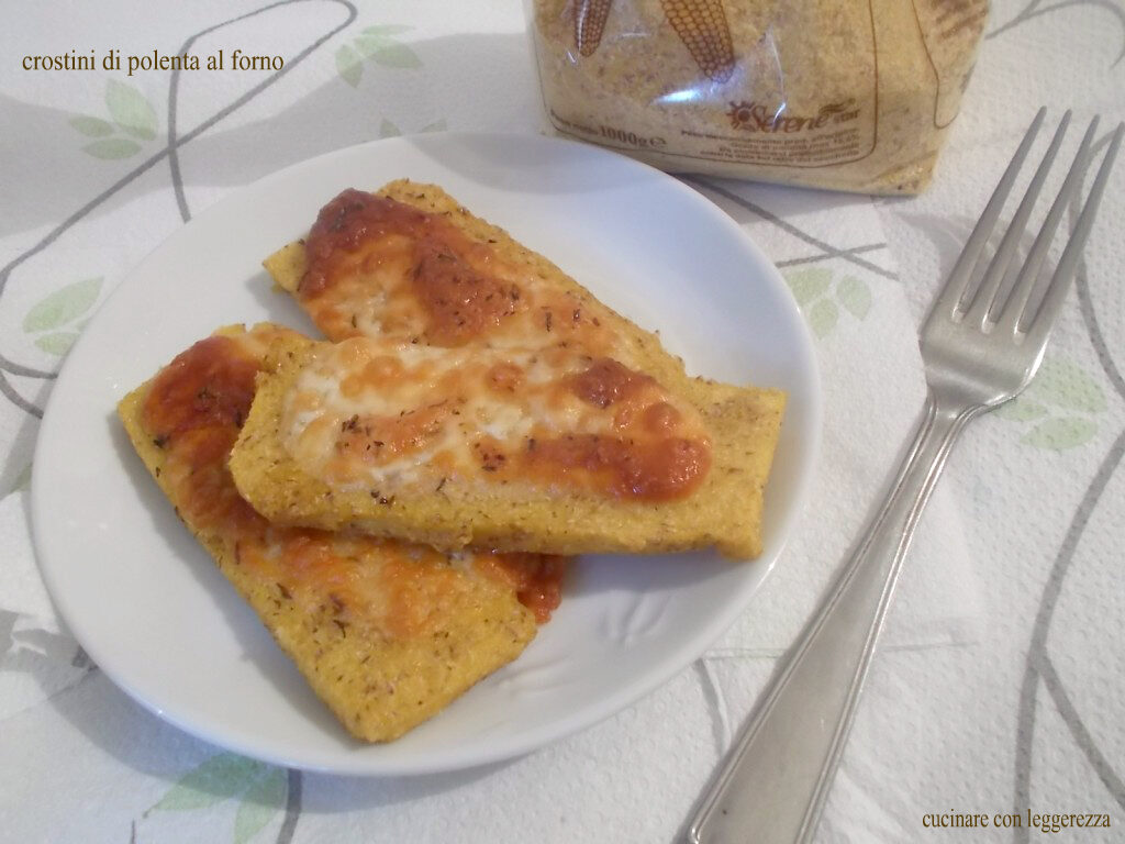 Crostini di polenta al forno
