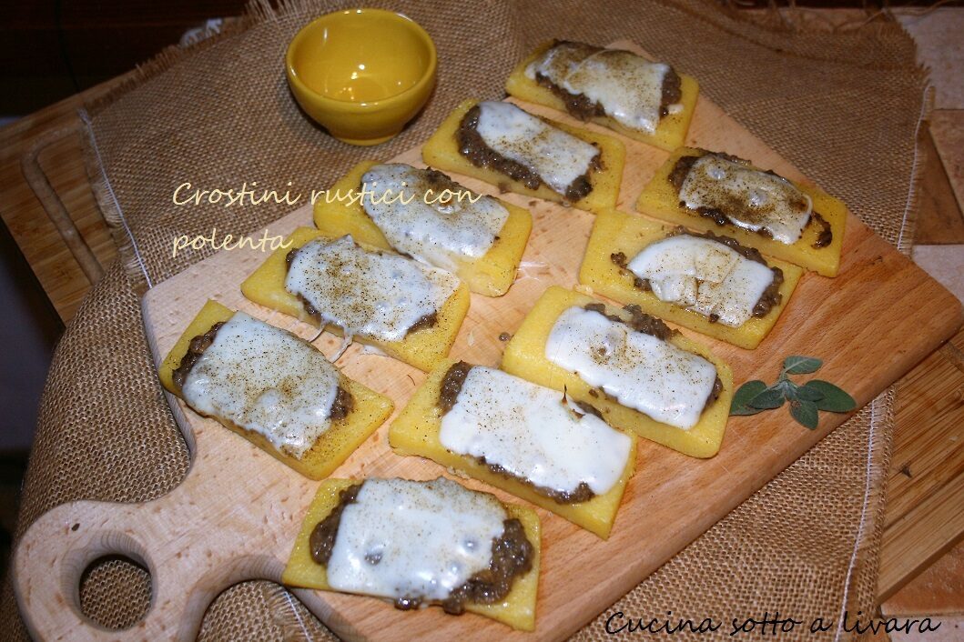 Crostini rustici ed involtini delicati