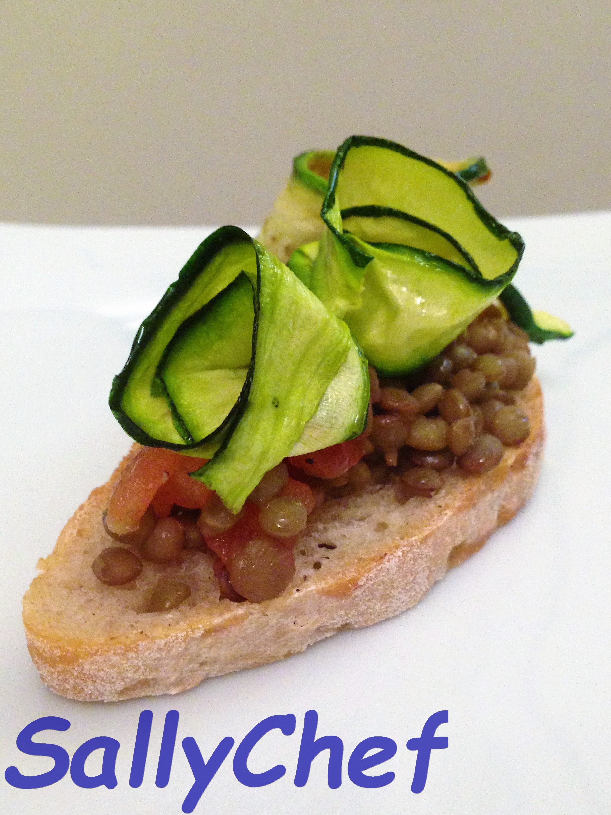 Crostino vegan con lenticchie, tutta fortuna!
