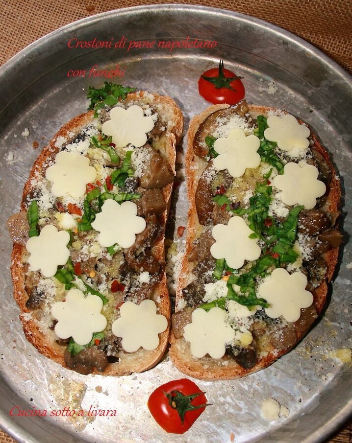 Crostone ai funghi