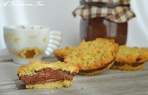 Crumble alla crema di nocciole