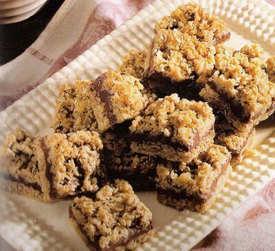 Crumble di biscotti con crema al cacao