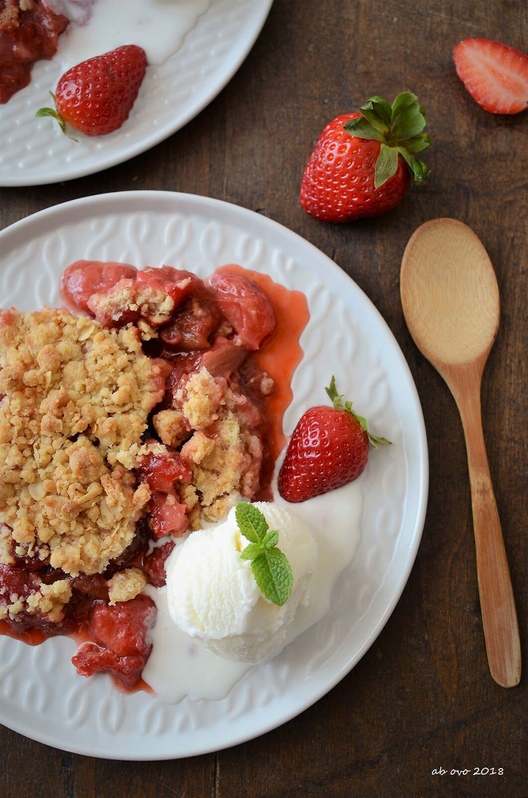 Crumble di fragole e rabarbaro