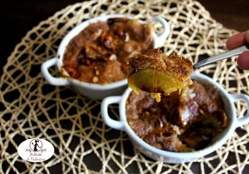 Crumble di pesche e nocciole in friggitrice ad aria