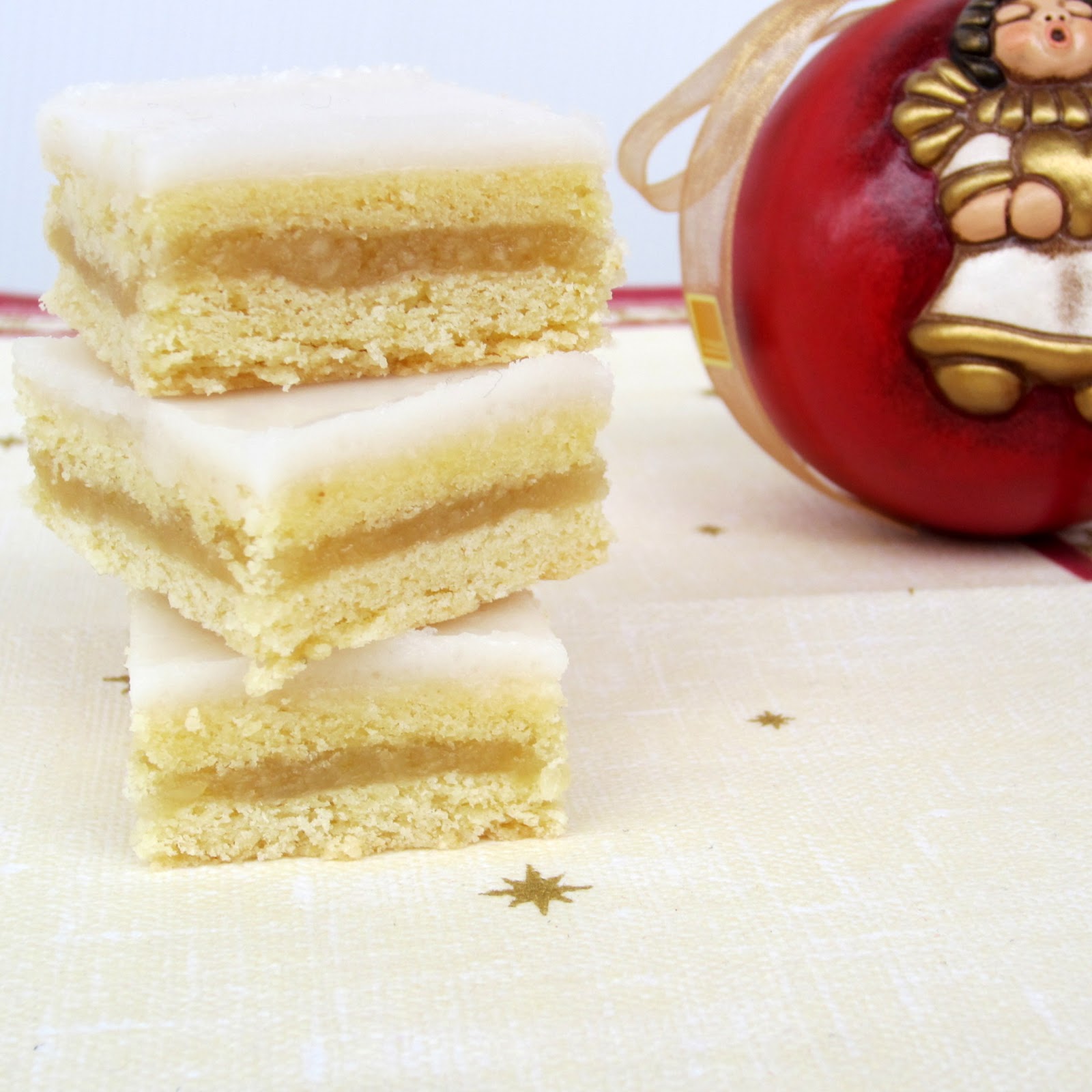 Cubetti al limone (zitronen schnitten)