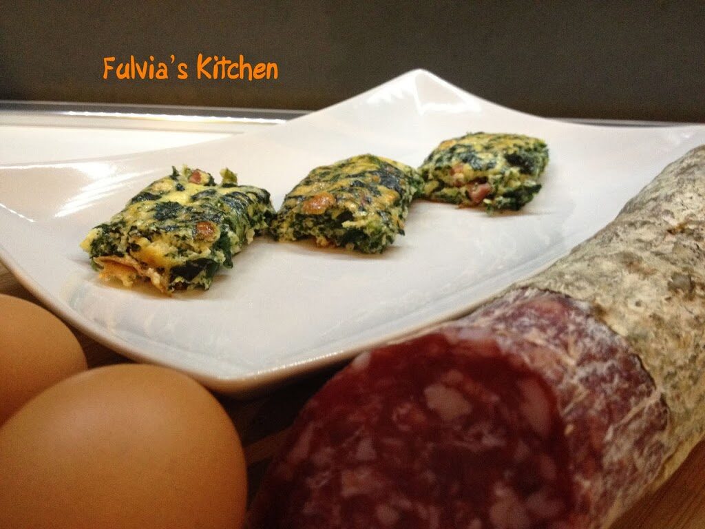 Cubetti di frittata al forno con spinaci